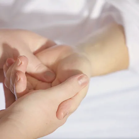 Les mains
